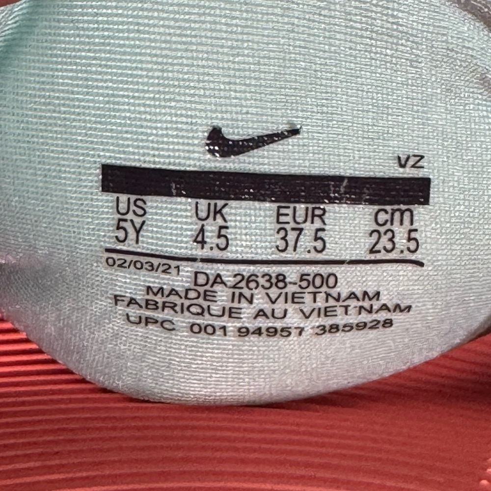 Nike Kawa Sandals Youth Size 5Y Purple Dust Mango Slides - Picture 6 of 6